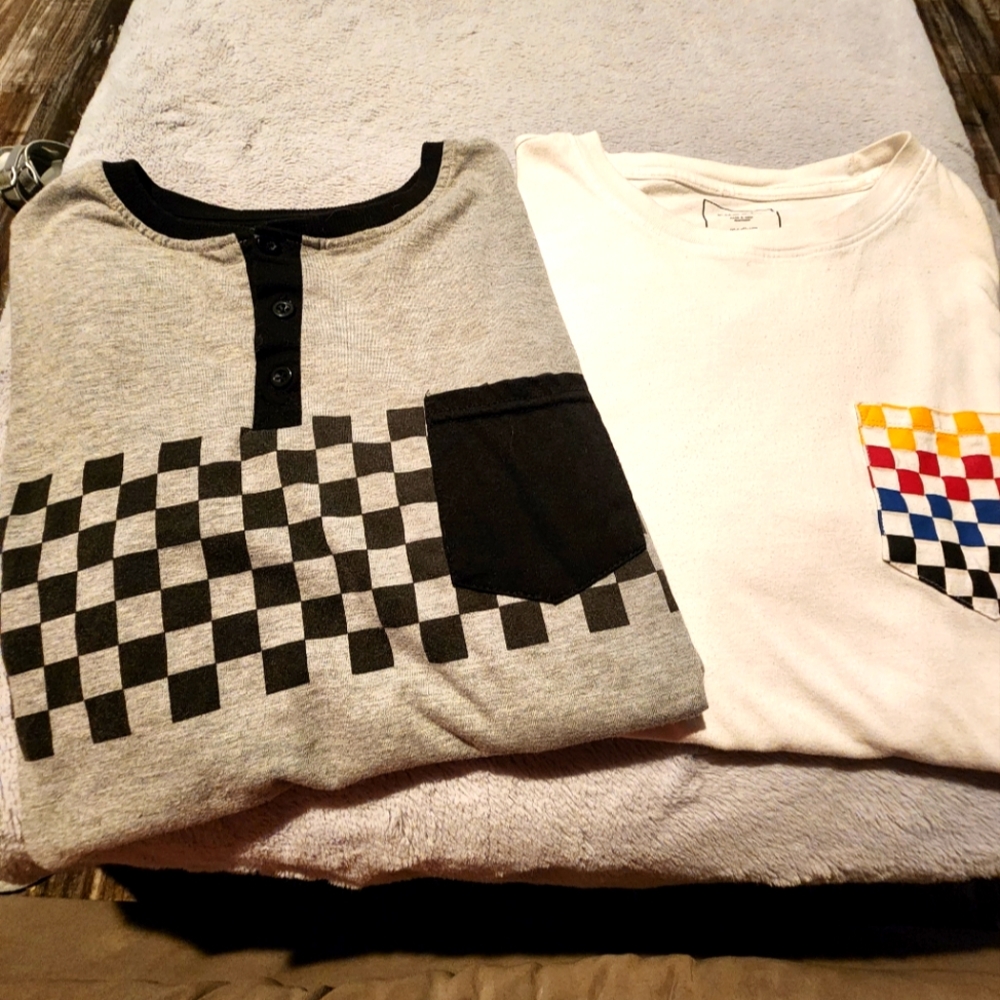 3 Mens Rue21 pocket Tee sz M